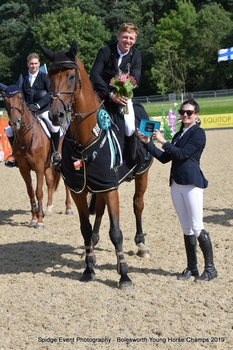 Matt Gallops to Second Success at Bolesworth